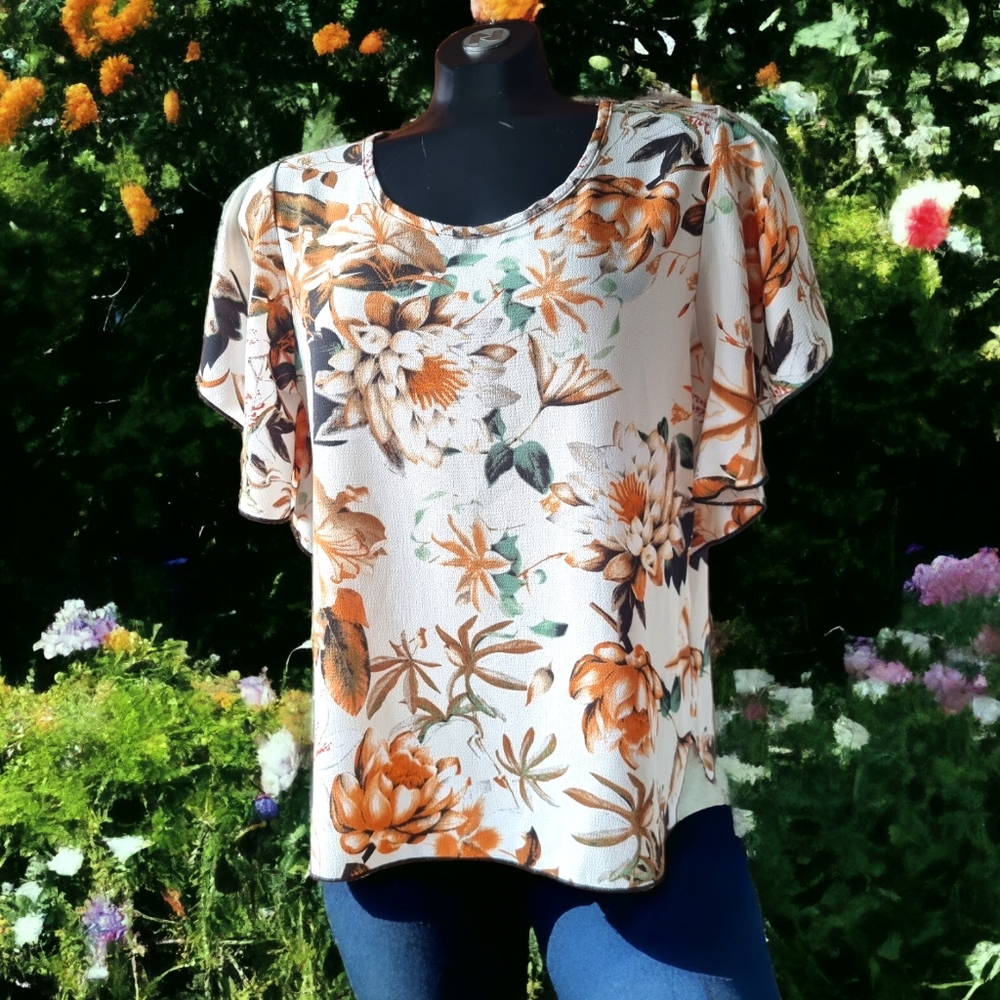 Brochure Lightweight Floral Flowy Short Sleeve Blouse Made In Canada! Size M